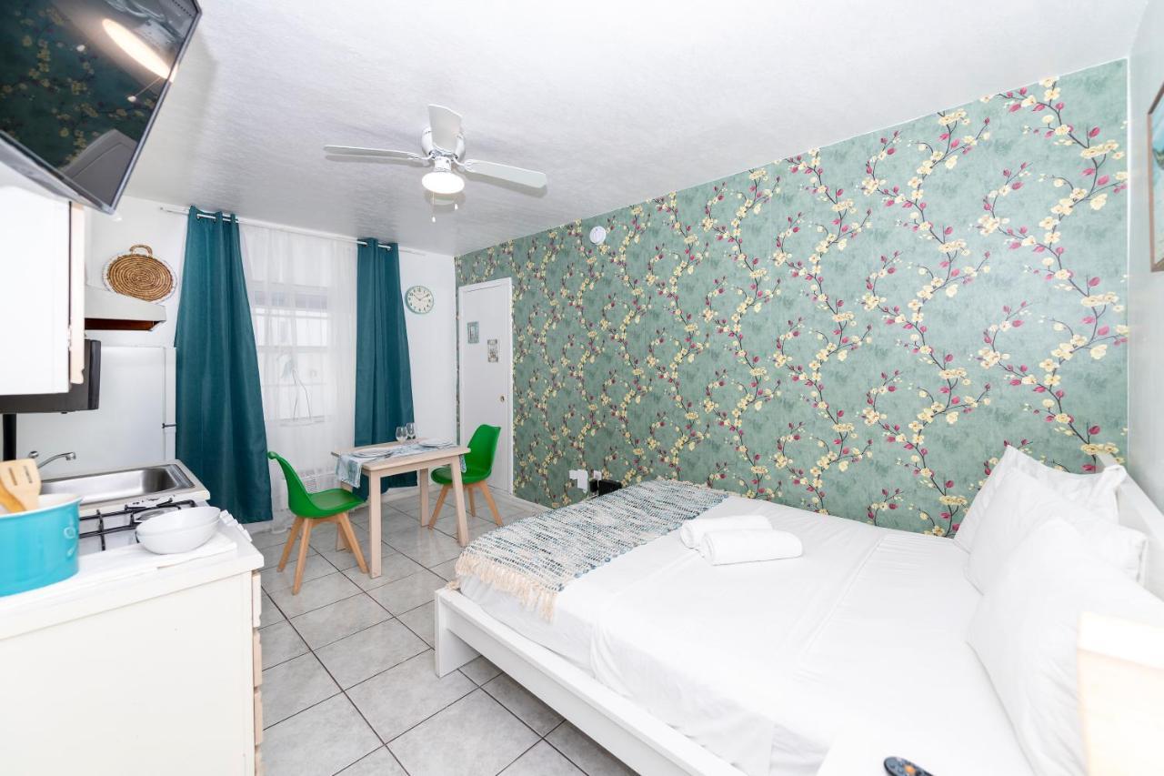 South Of Fifth Ocean Drive Apt Miami Beach Exterior photo